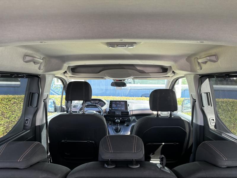 Image de la voiture Peugeot Rifter
