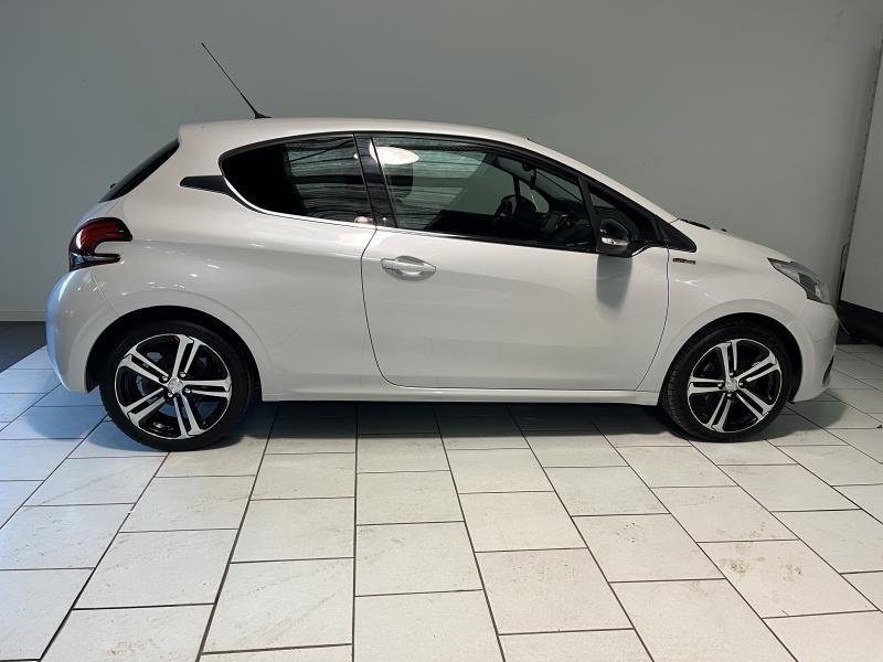 Image de la voiture Peugeot 208