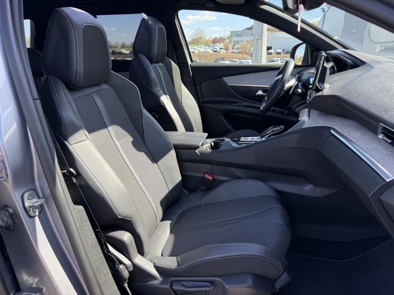 Image de la voiture Peugeot 5008