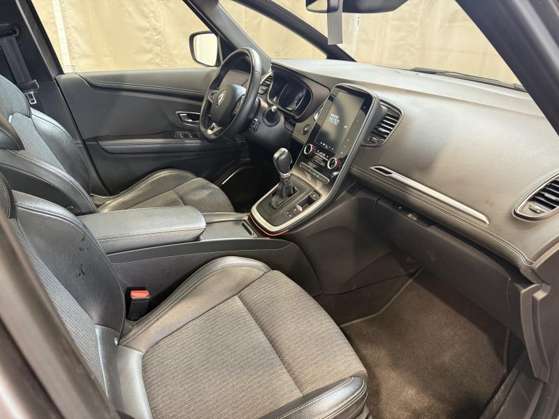 Image de la voiture Renault Scenic
