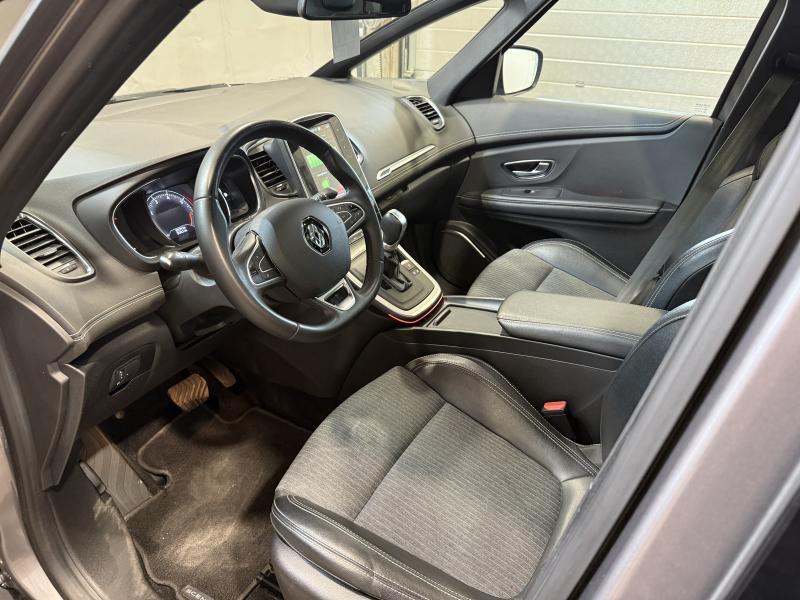 Image de la voiture Renault Scenic
