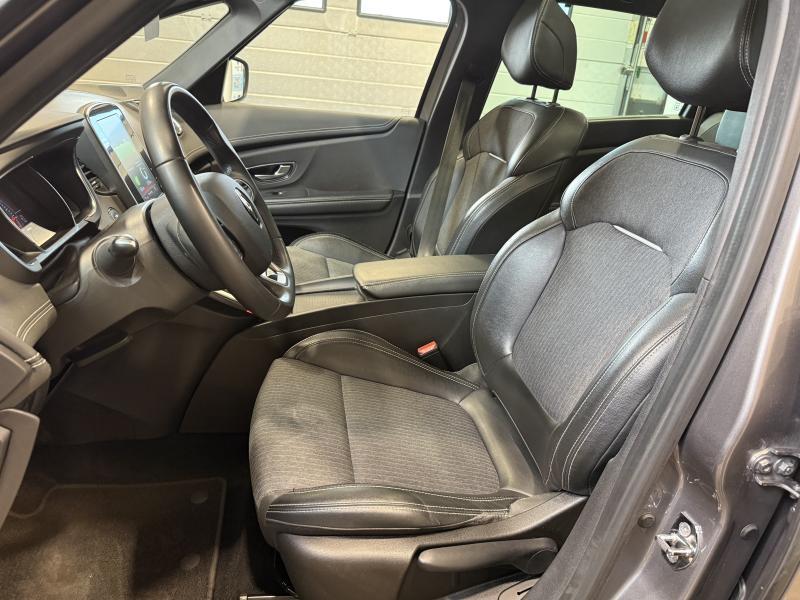Image de la voiture Renault Scenic