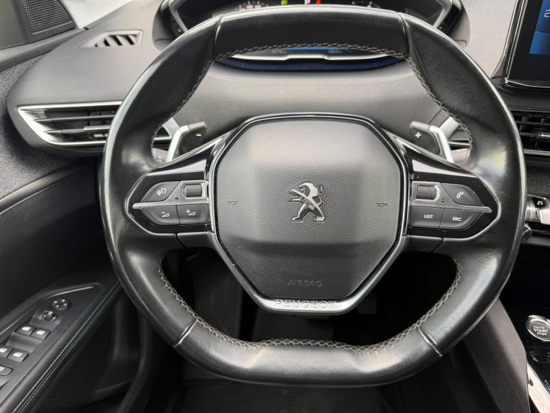 Image de la voiture Peugeot 5008