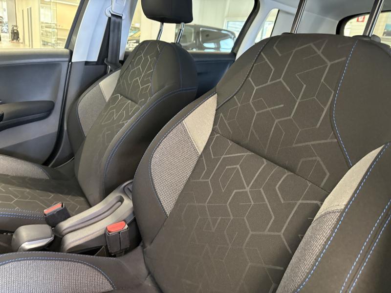 Image de la voiture Peugeot 2008