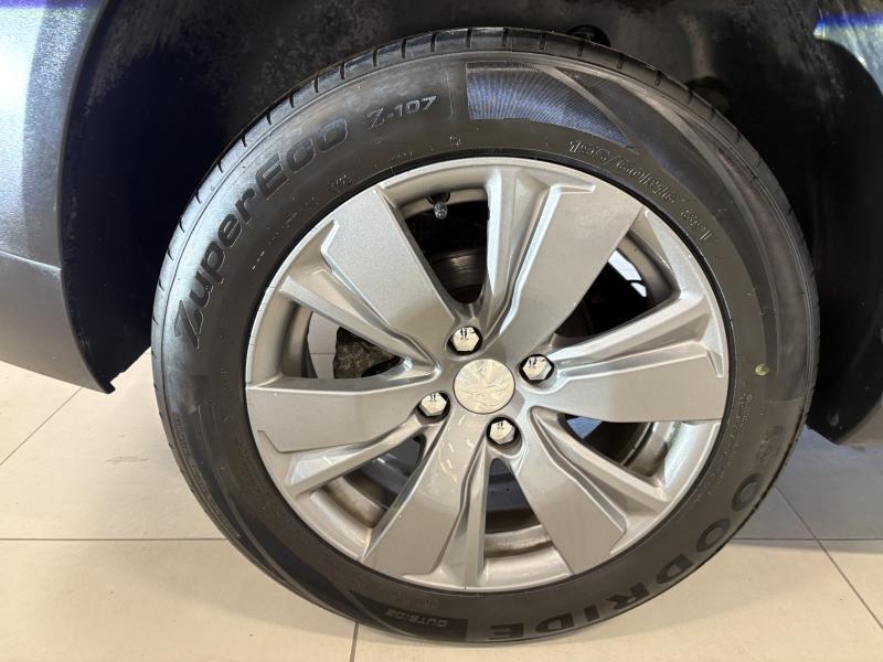 Image de la voiture Peugeot 2008