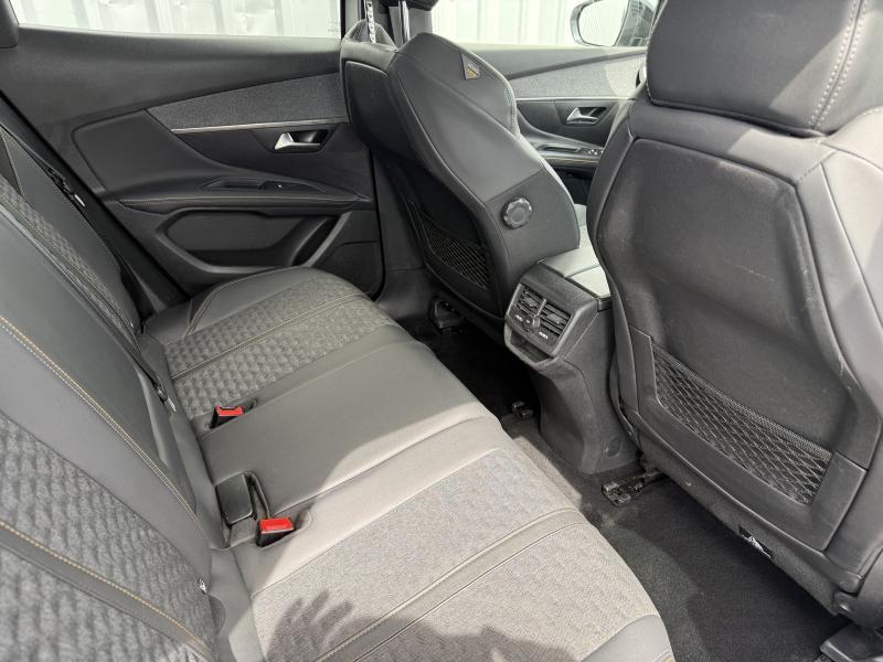 Image de la voiture Peugeot 3008