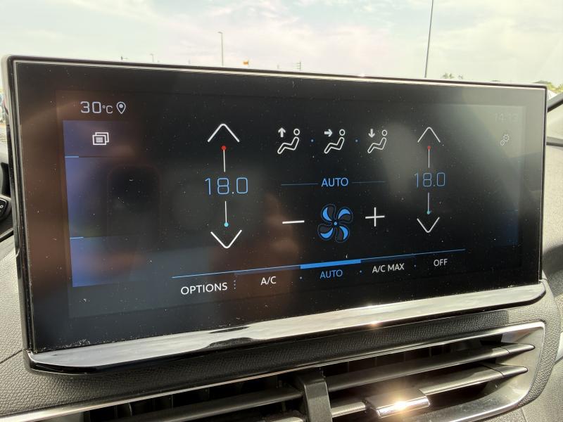 Image de la voiture Peugeot 3008