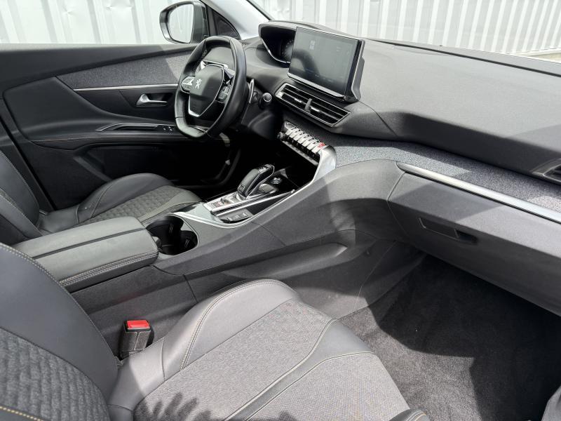 Image de la voiture Peugeot 3008