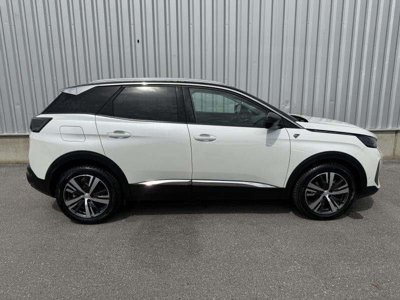 Image de la voiture Peugeot 3008