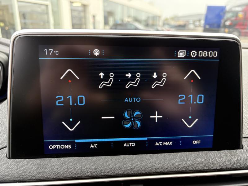 Image de la voiture Peugeot 3008