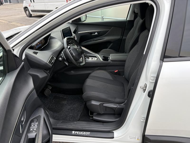 Image de la voiture Peugeot 3008