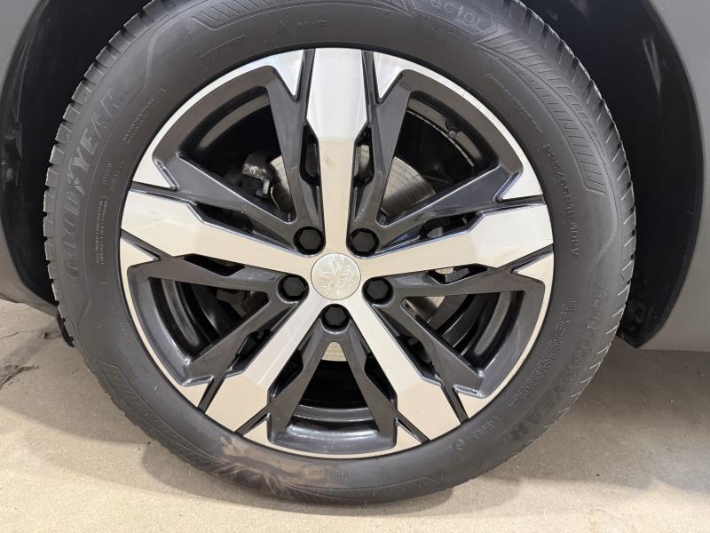 Image de la voiture Peugeot 3008