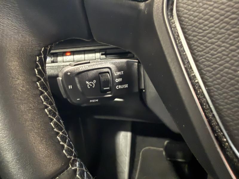 Image de la voiture Peugeot 3008