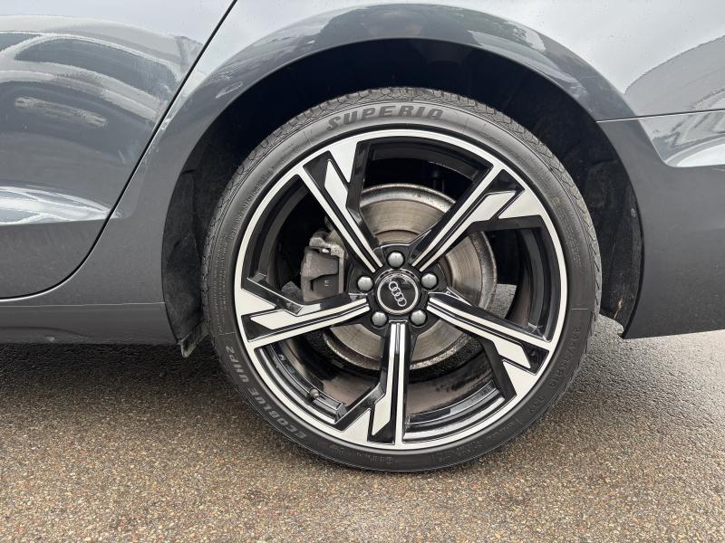 Image de la voiture Audi A4