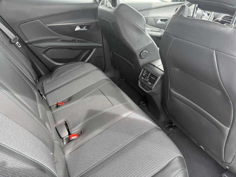 Image de la voiture Peugeot 3008