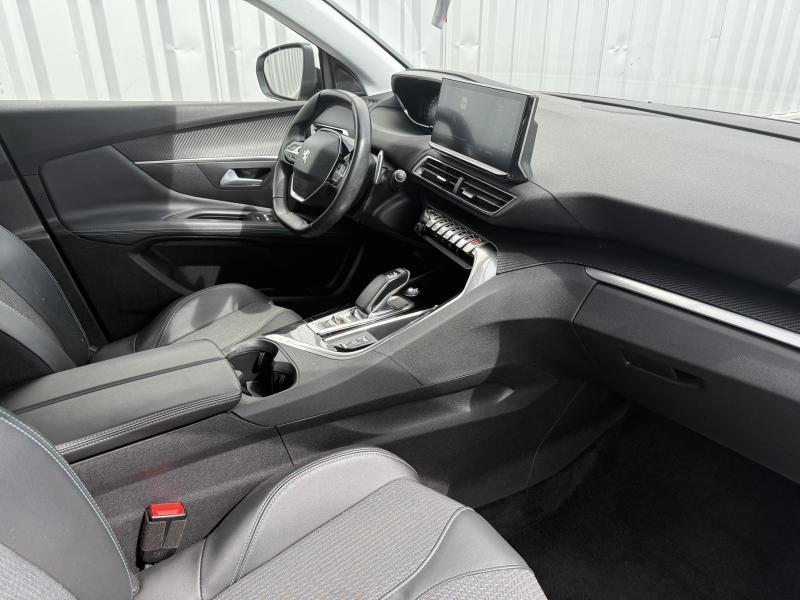 Image de la voiture Peugeot 3008