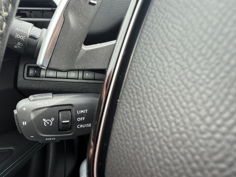 Image de la voiture Peugeot 3008