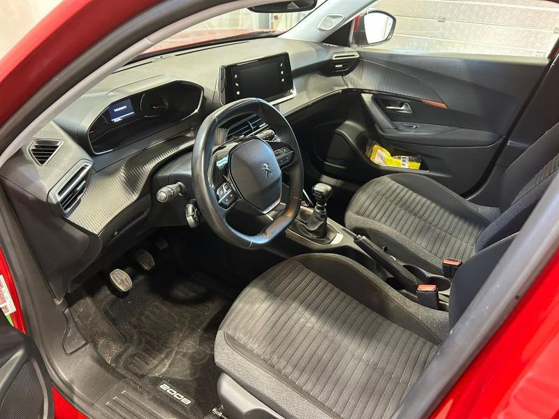 Image de la voiture Peugeot 2008