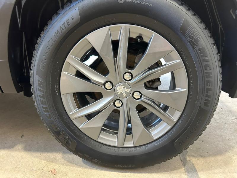 Image de la voiture Peugeot 2008