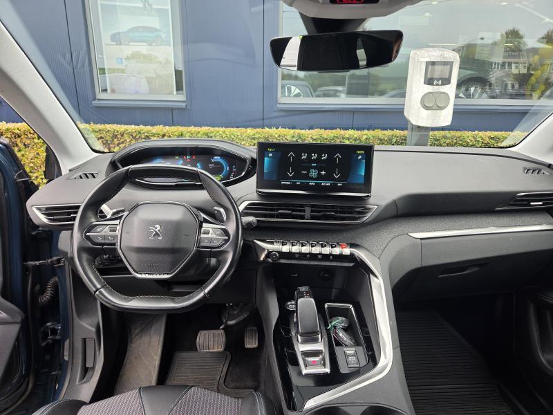 Image de la voiture Peugeot 3008