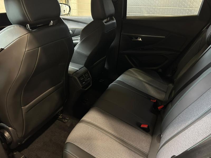 Image de la voiture Peugeot 3008
