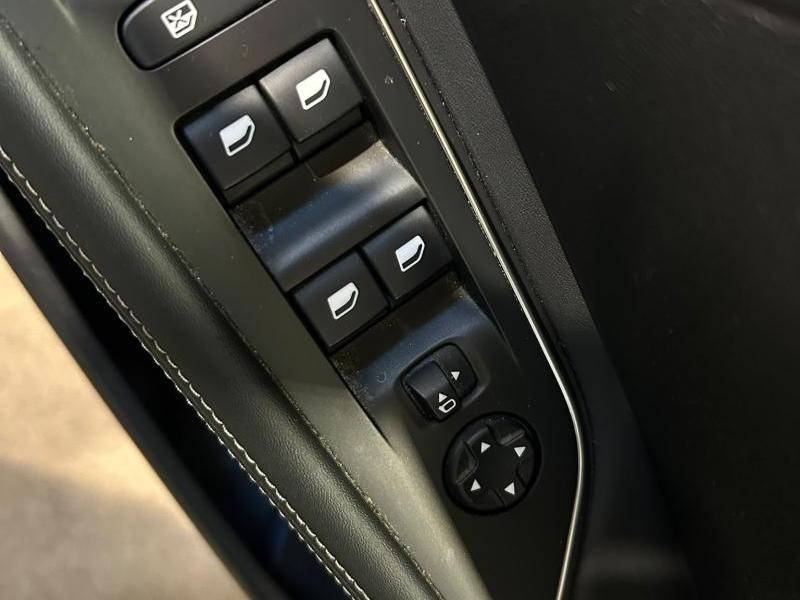 Image de la voiture Peugeot 3008