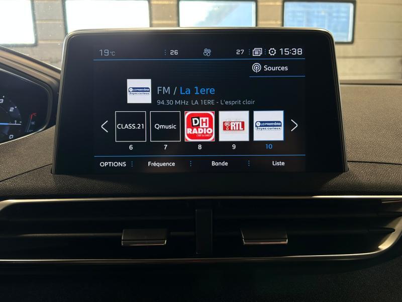 Image de la voiture Peugeot 3008