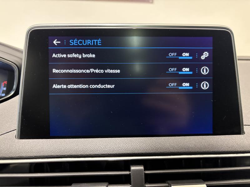 Image de la voiture Peugeot 3008