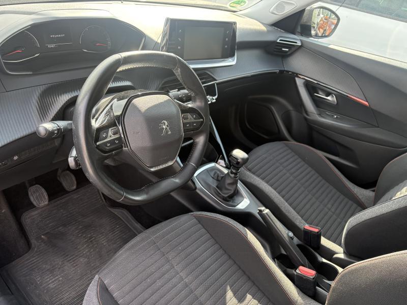 Image de la voiture Peugeot 2008