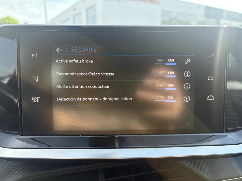 Image de la voiture Peugeot 2008