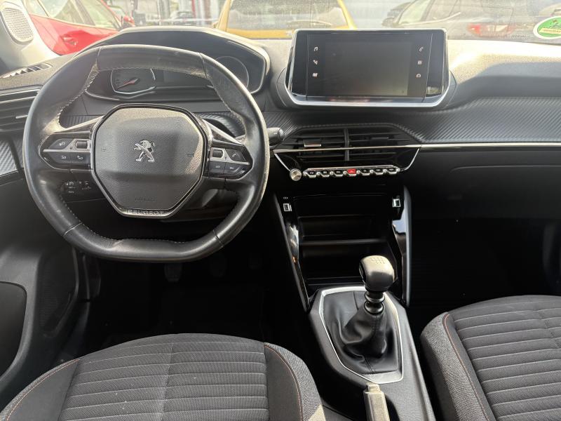 Image de la voiture Peugeot 2008