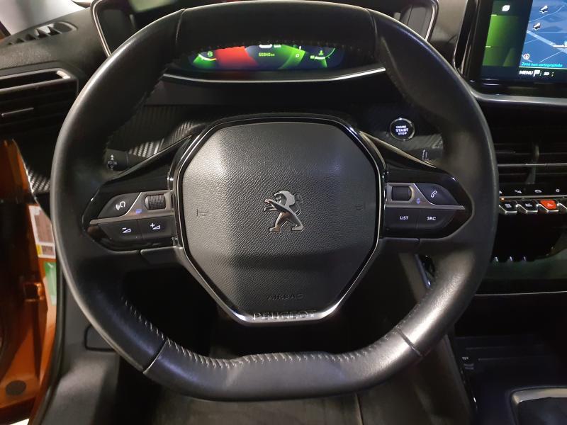 Image de la voiture Peugeot 2008