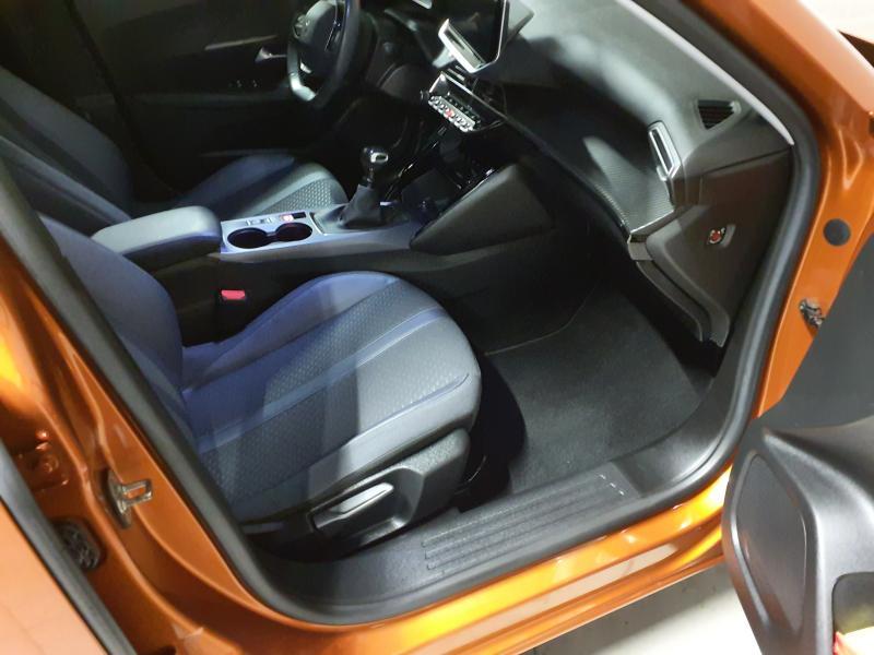Image de la voiture Peugeot 2008