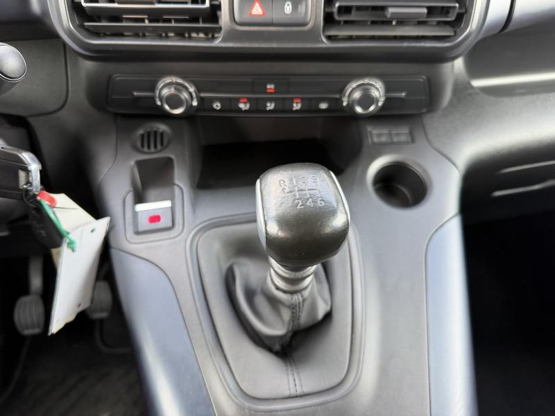 Image de la voiture Peugeot Rifter