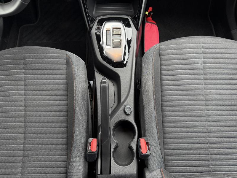 Image de la voiture Peugeot 2008