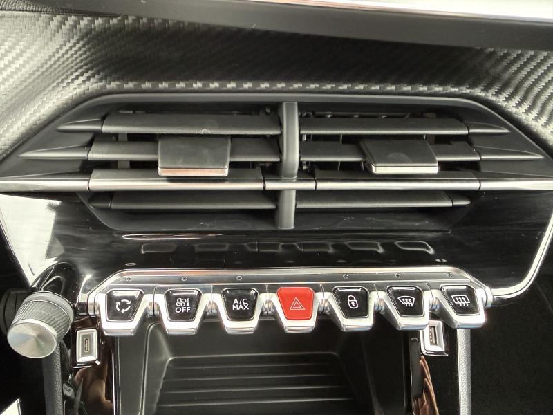 Image de la voiture Peugeot 2008