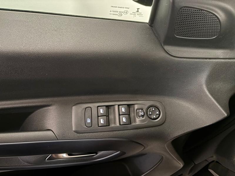 Image de la voiture Peugeot Rifter