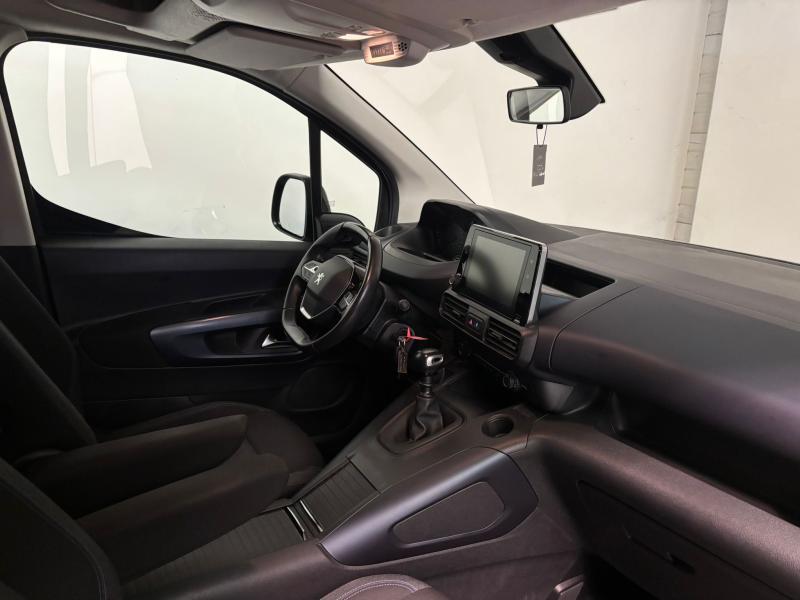 Image de la voiture Peugeot Rifter