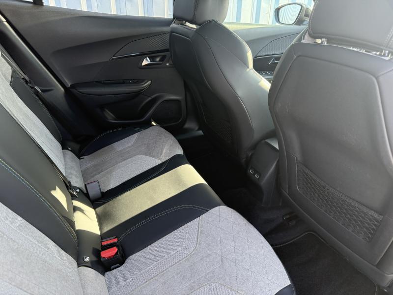 Image de la voiture Peugeot e-2008