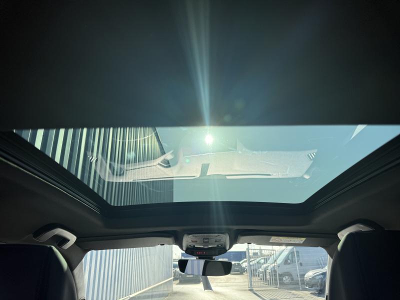 Image de la voiture Peugeot e-2008