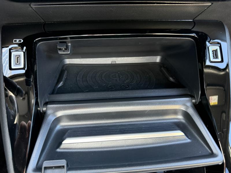 Image de la voiture Peugeot e-2008