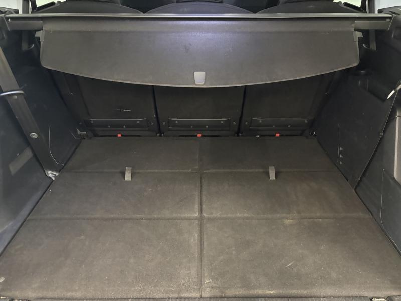 Image de la voiture Peugeot 5008