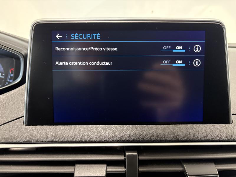 Image de la voiture Peugeot 5008