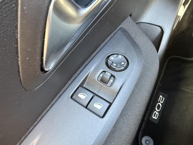 Image de la voiture Peugeot 208