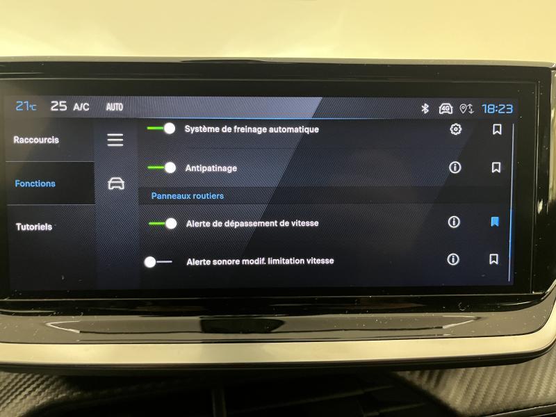 Image de la voiture Peugeot 2008