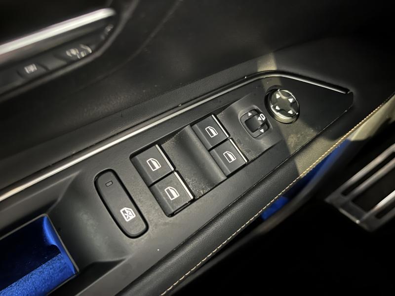 Image de la voiture Peugeot 3008