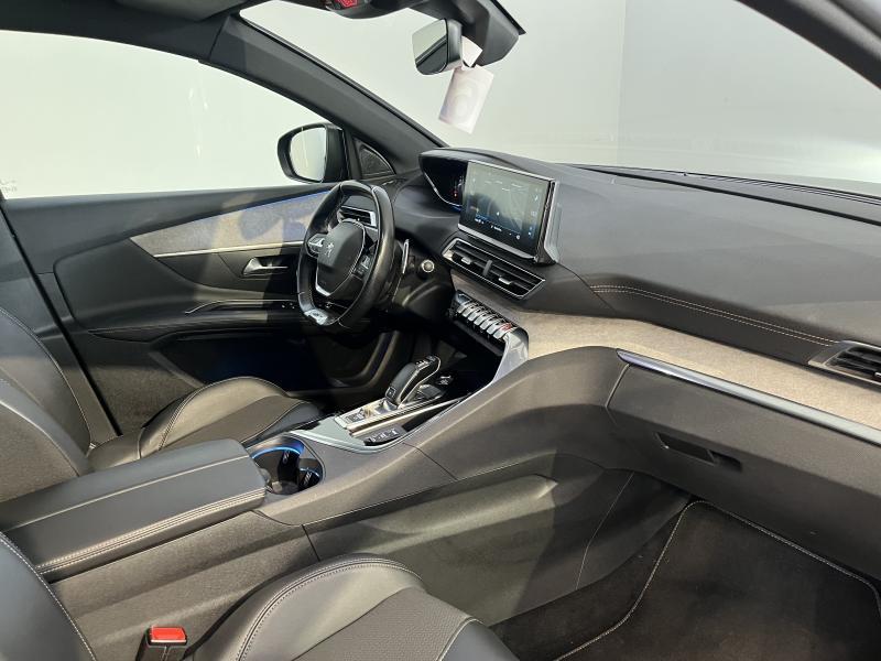 Image de la voiture Peugeot 3008