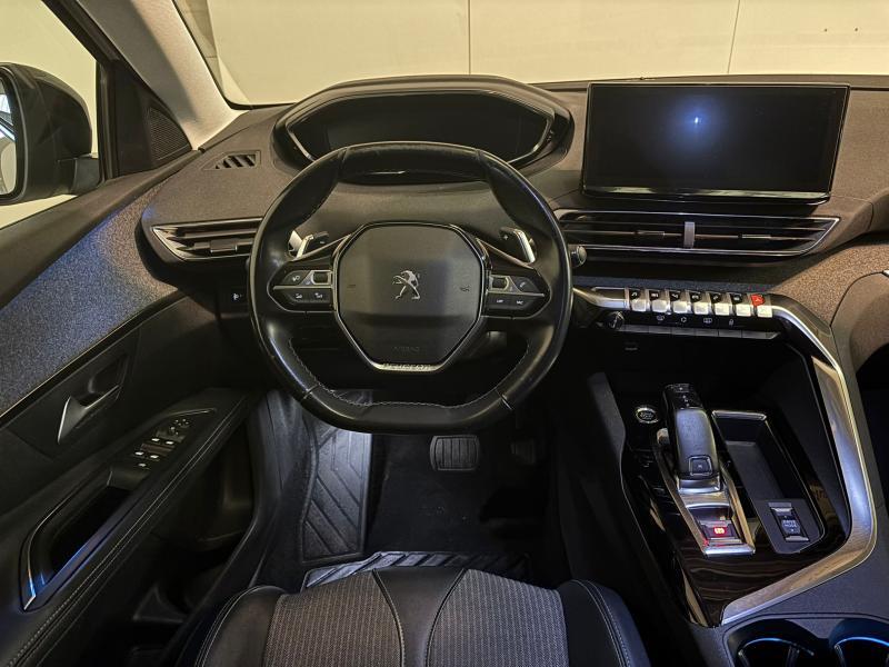 Image de la voiture Peugeot 5008