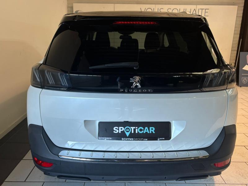 Image de la voiture Peugeot 5008