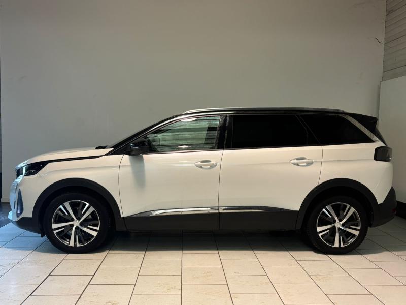 Image de la voiture Peugeot 5008